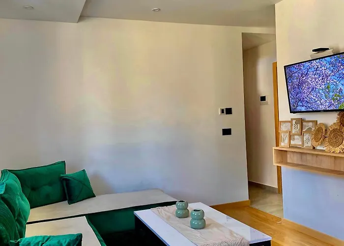 아파트 Silver Wings